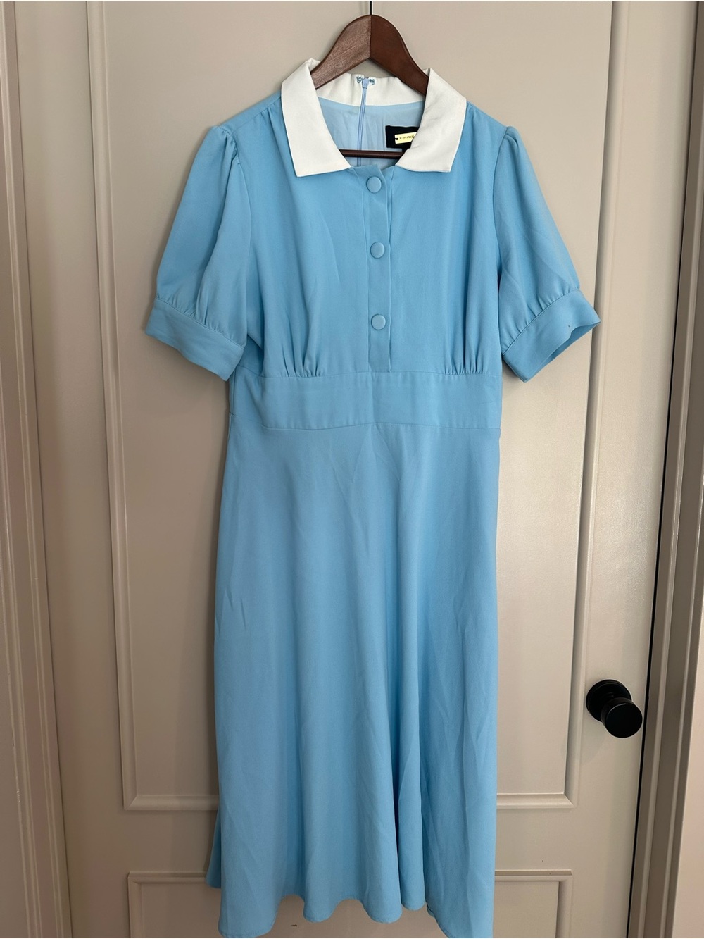Alexia Admor Light Blue Midi Dress with White Collar